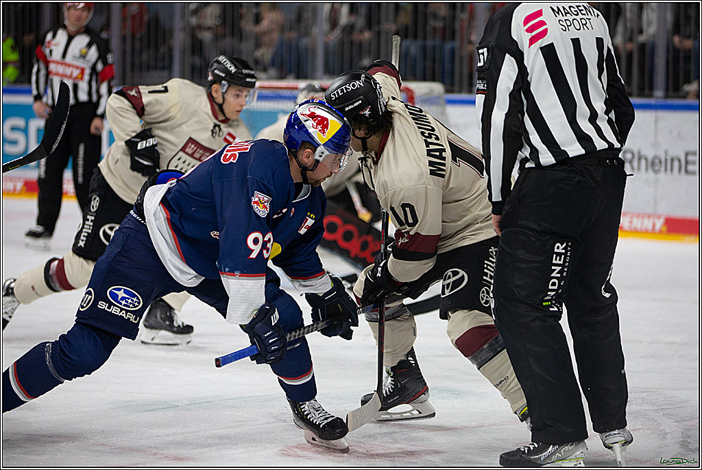 PENNY DEL;  Koelner Haie - EHC Red Bull Muenchen; Koeln, 18.03.2022